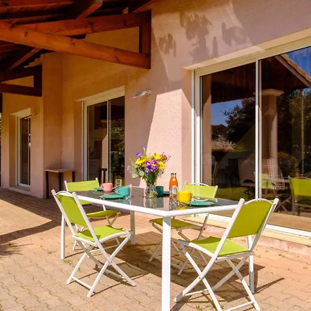 Maison De Vacance Avec Jardin 8 Personnes Villa Biscarrosse